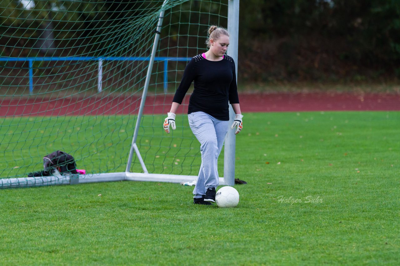 Bild 282 - B-Juniorinnen FSG FraWie hat Besuch aus Berlin